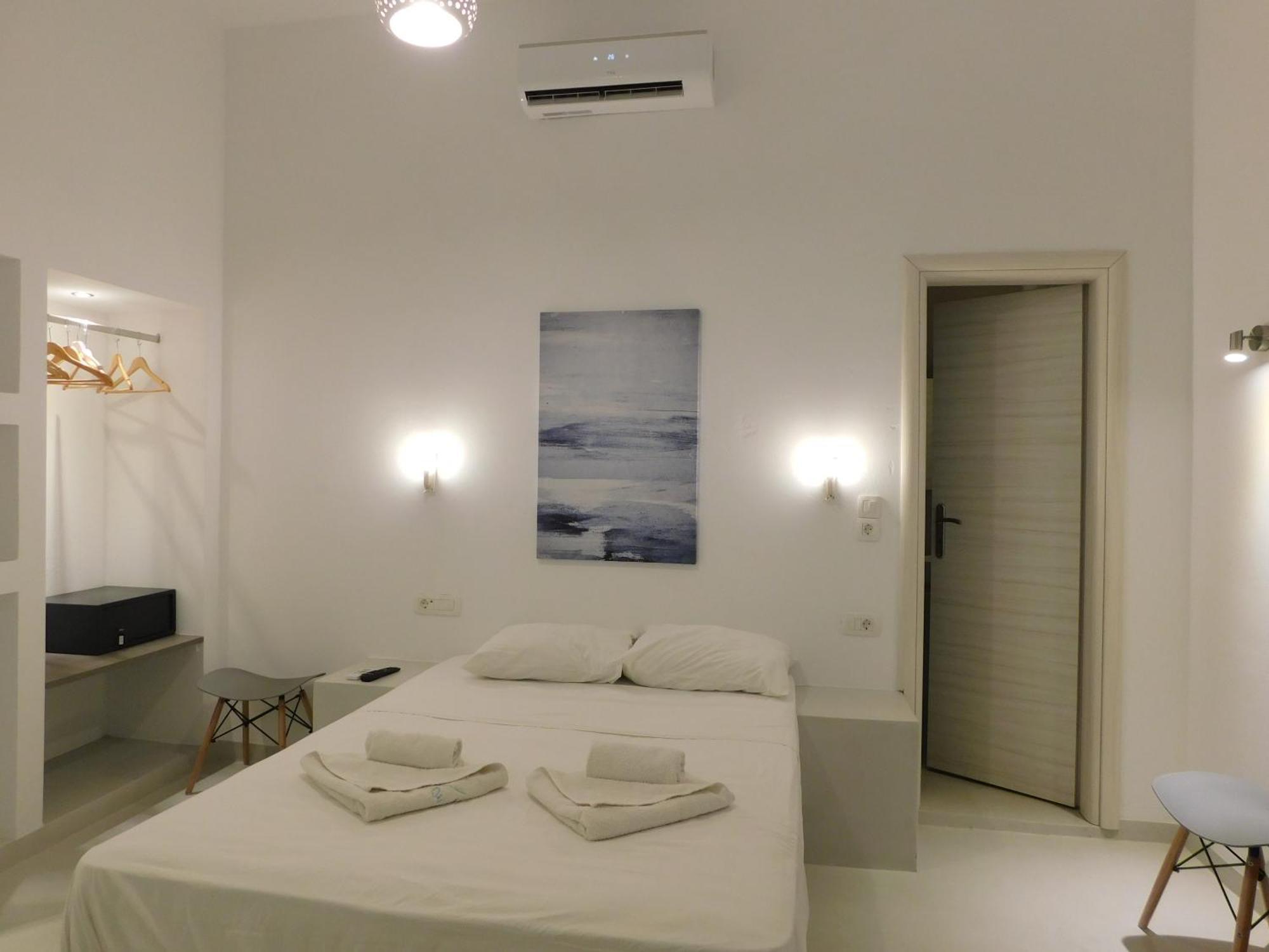 Fira Unique Rooms Esterno foto