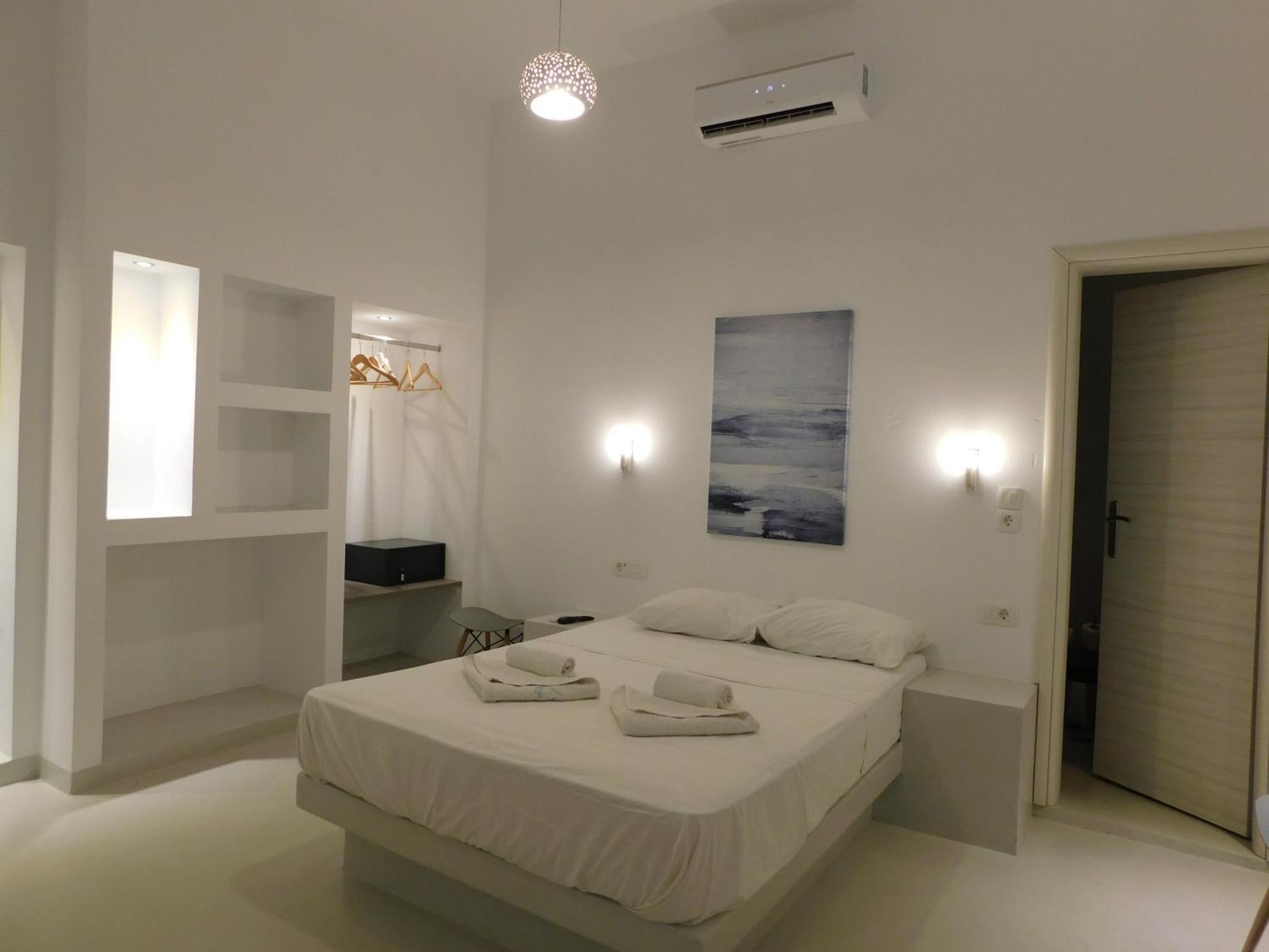 Fira Unique Rooms Esterno foto