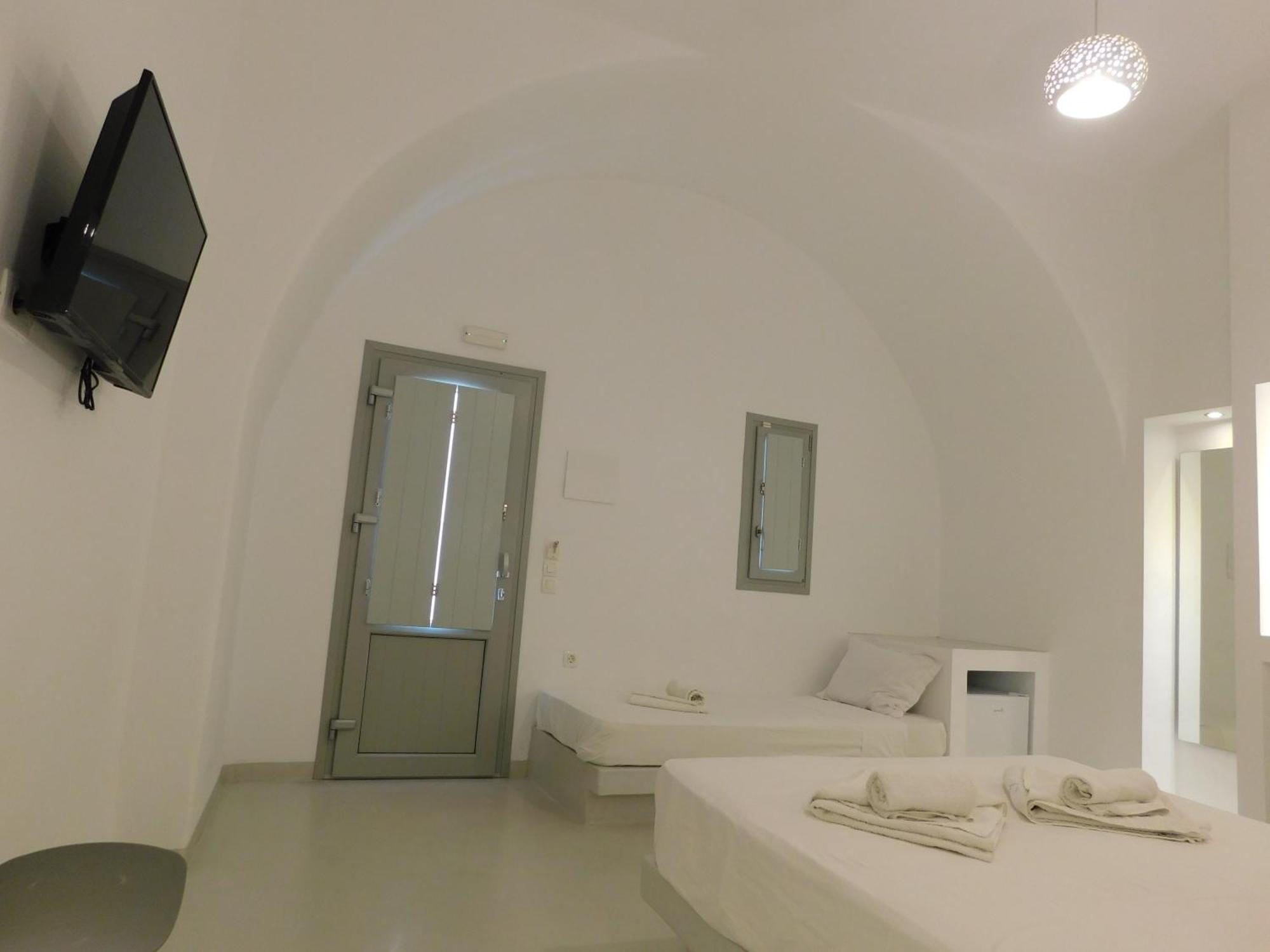 Fira Unique Rooms Esterno foto