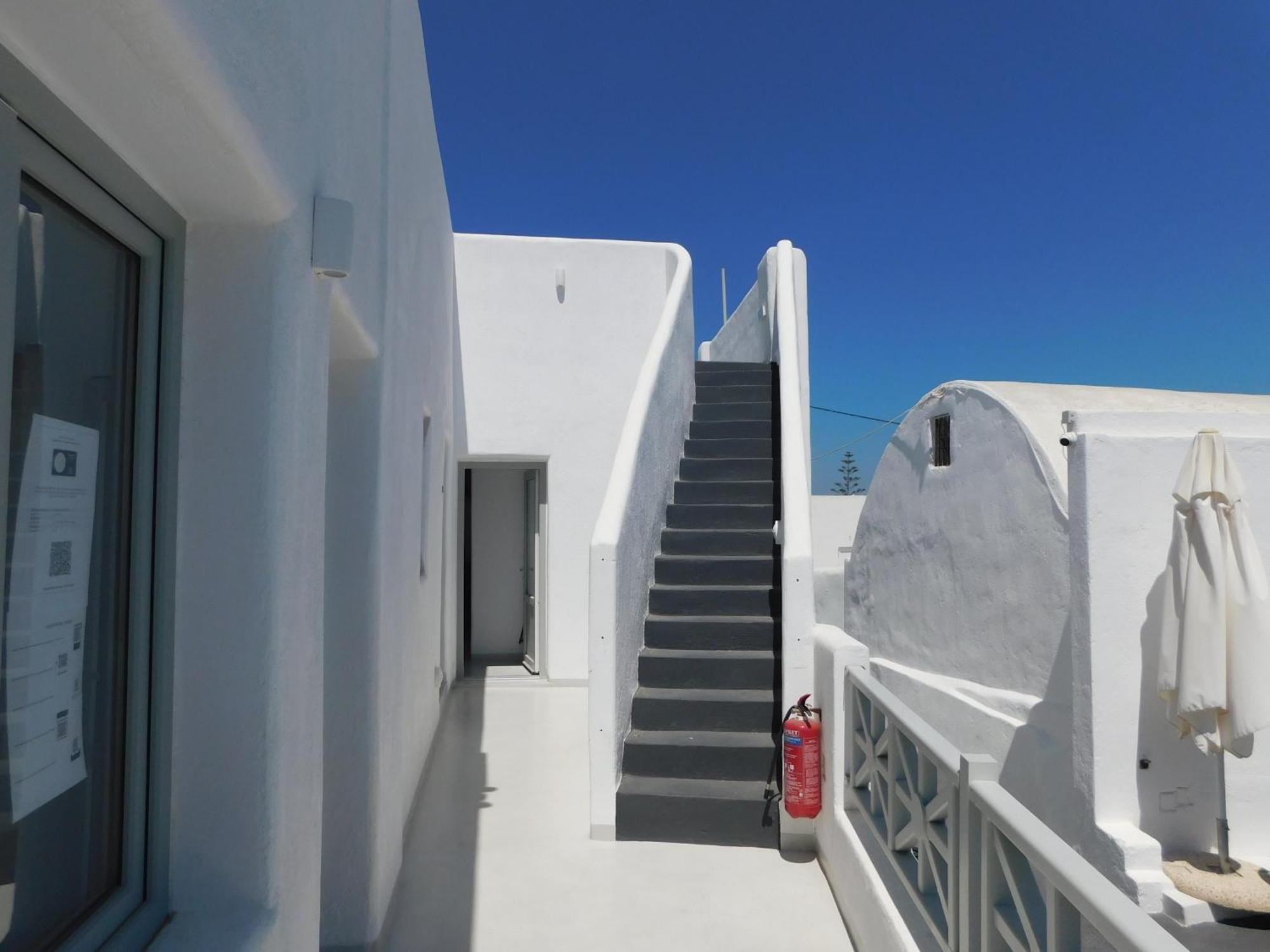 Fira Unique Rooms Esterno foto